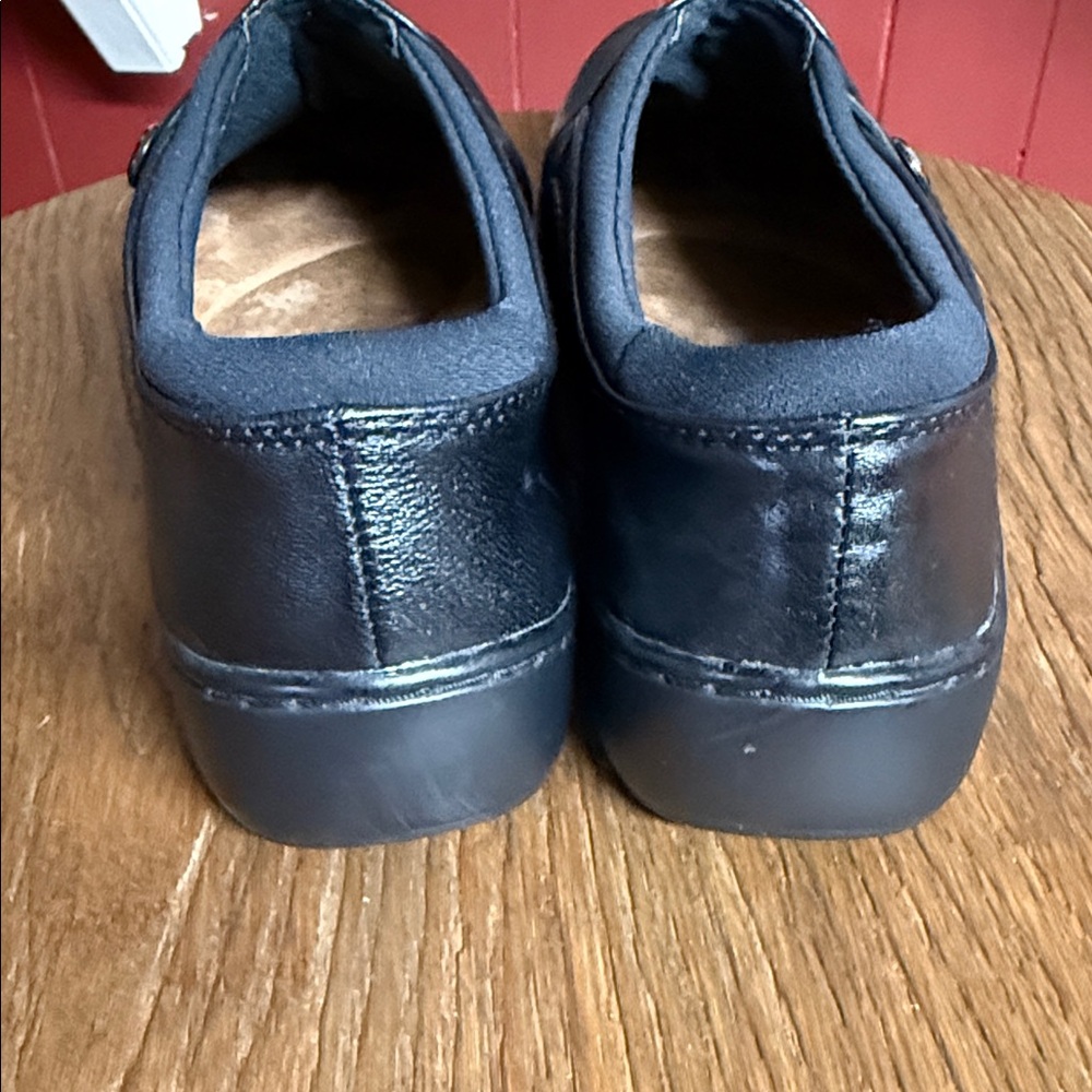 Clarks Black Casual Loafers - Picture 6 of 12